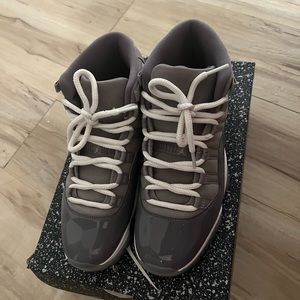 Cool grey jordan 11